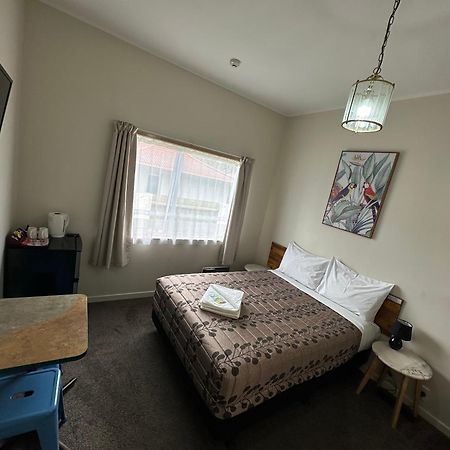 Airport Westney Lodge Auckland Bagian luar foto