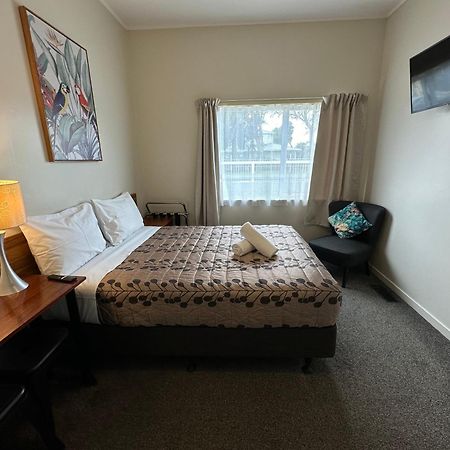Airport Westney Lodge Auckland Bagian luar foto