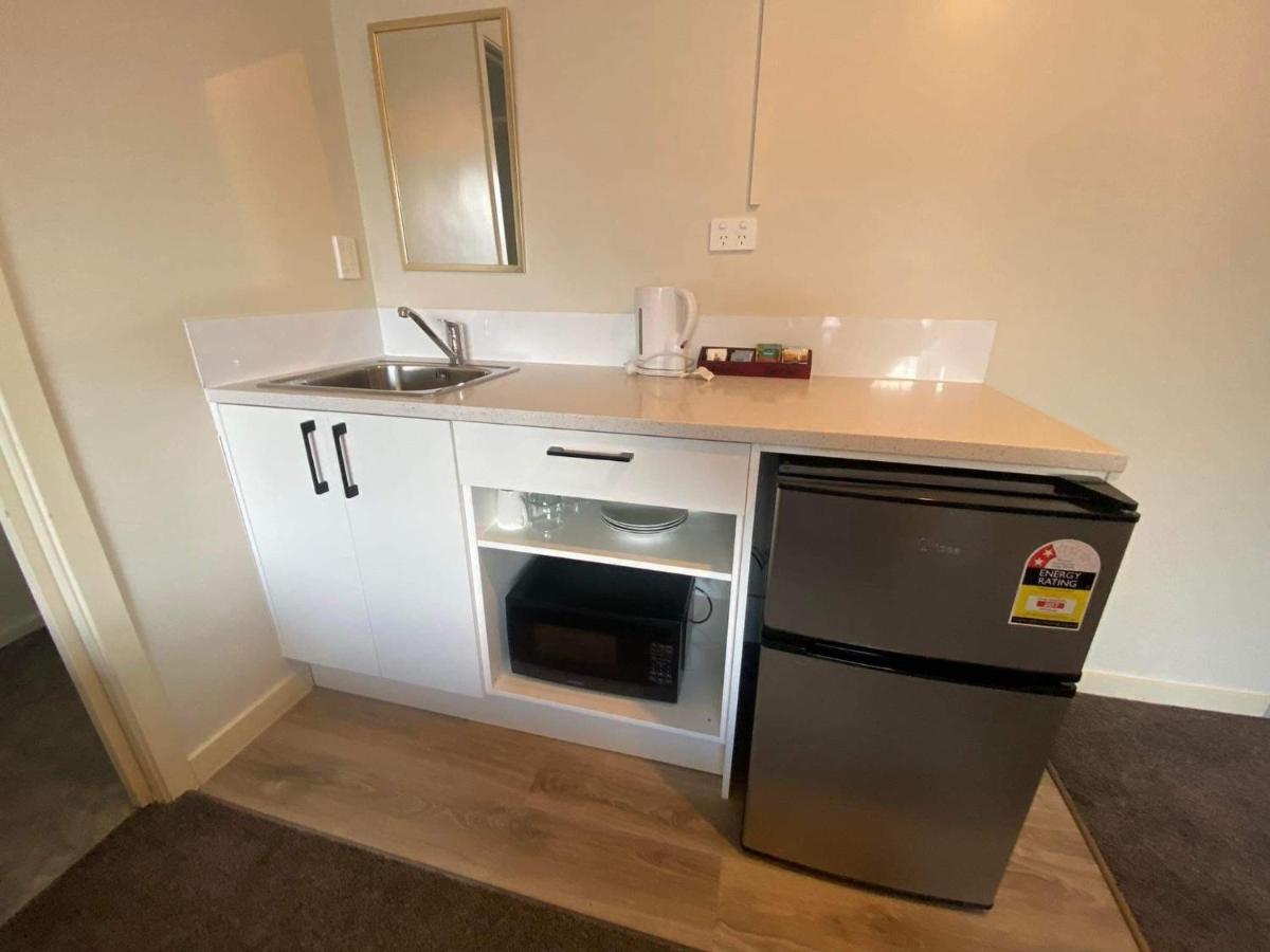Airport Westney Lodge Auckland Bagian luar foto