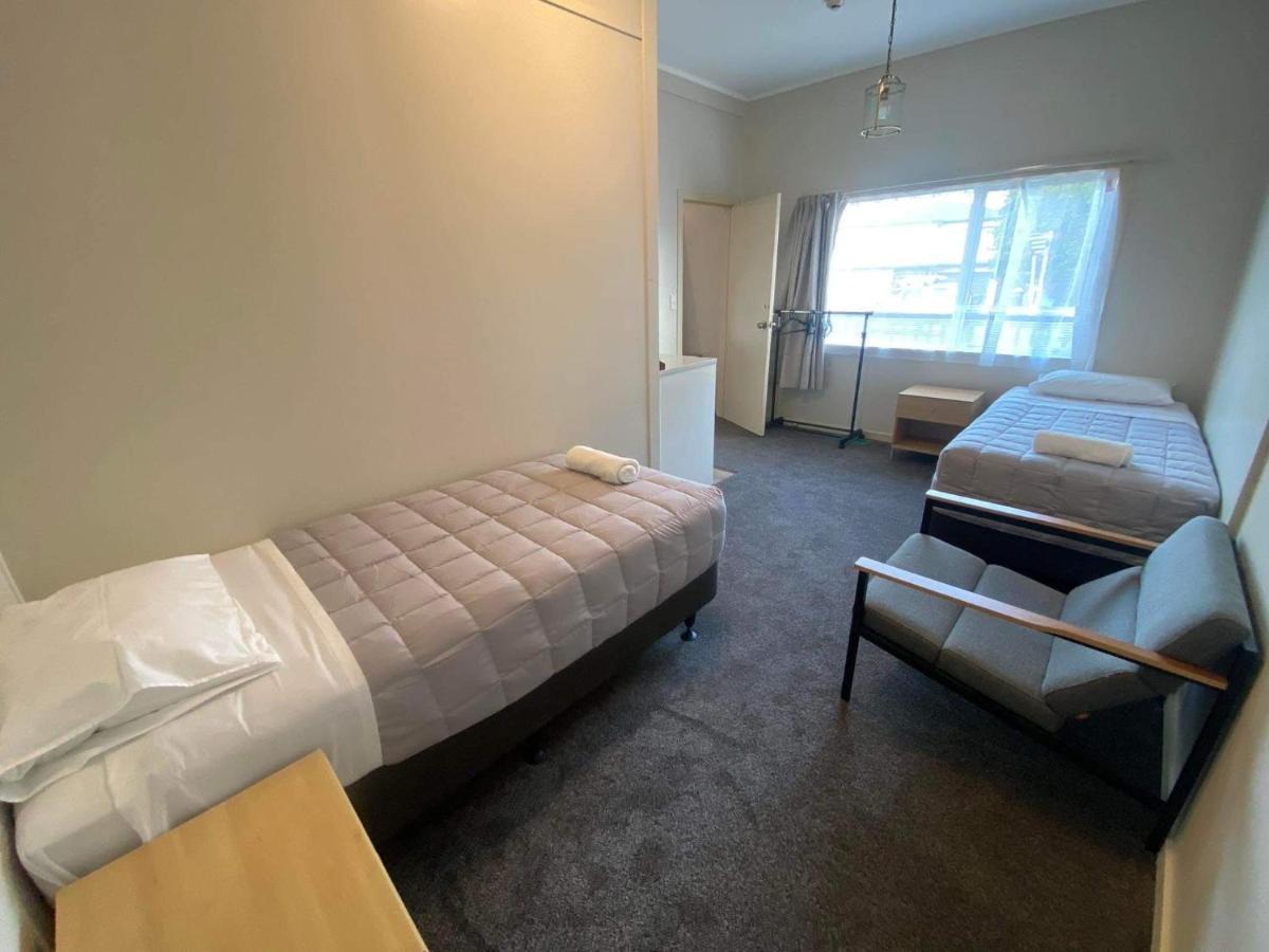 Airport Westney Lodge Auckland Bagian luar foto