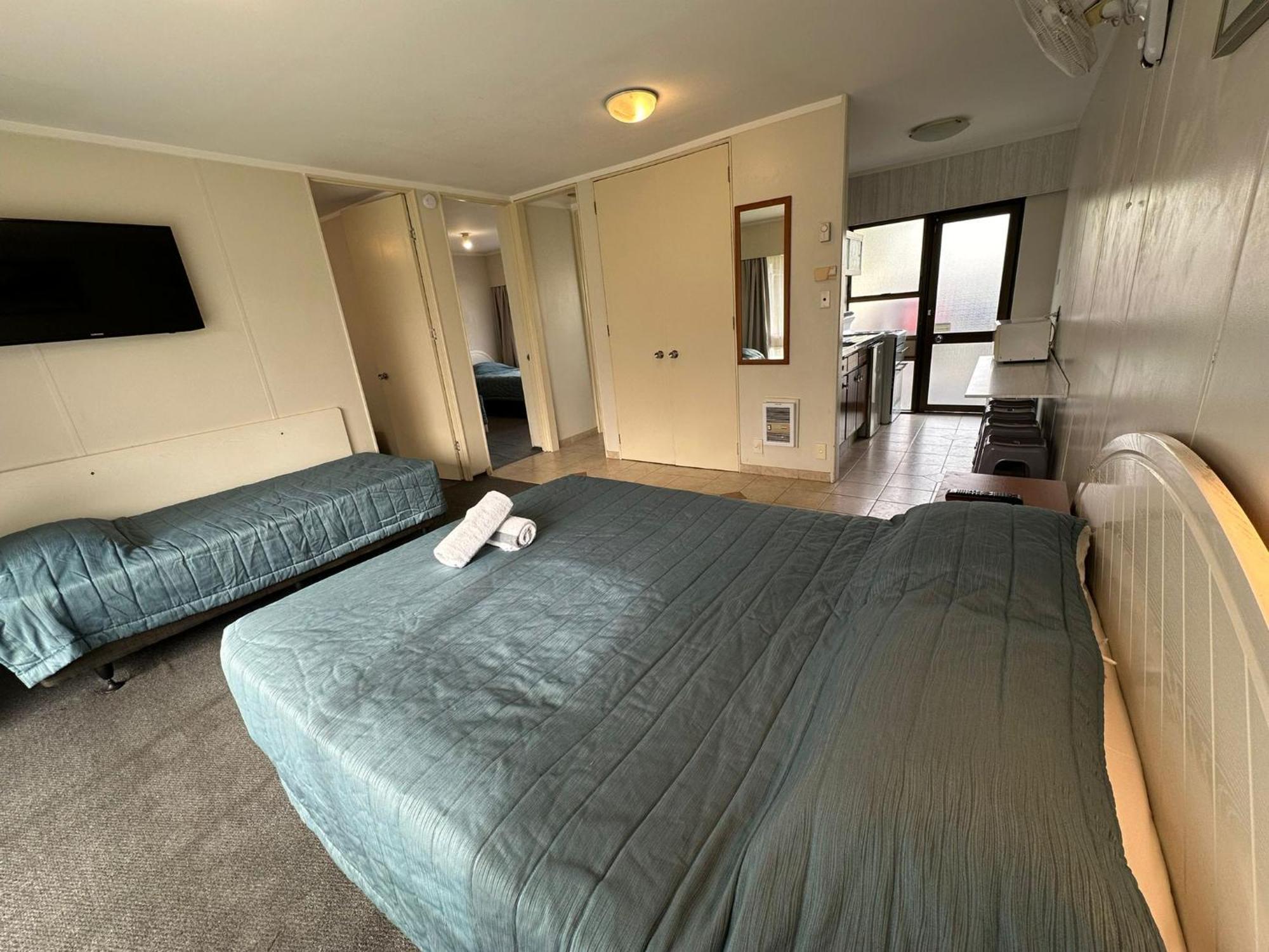 Airport Westney Lodge Auckland Bagian luar foto