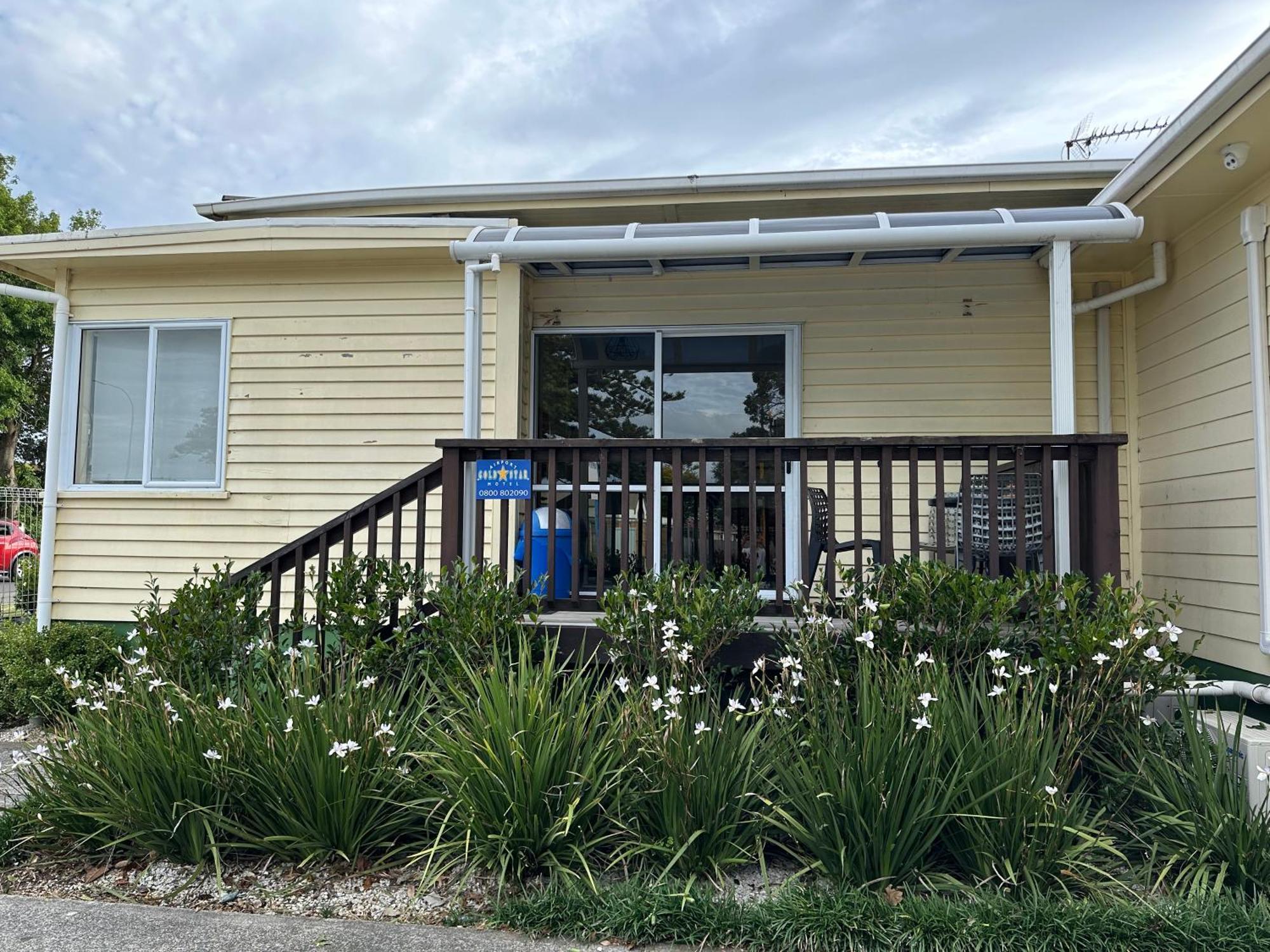 Airport Westney Lodge Auckland Bagian luar foto